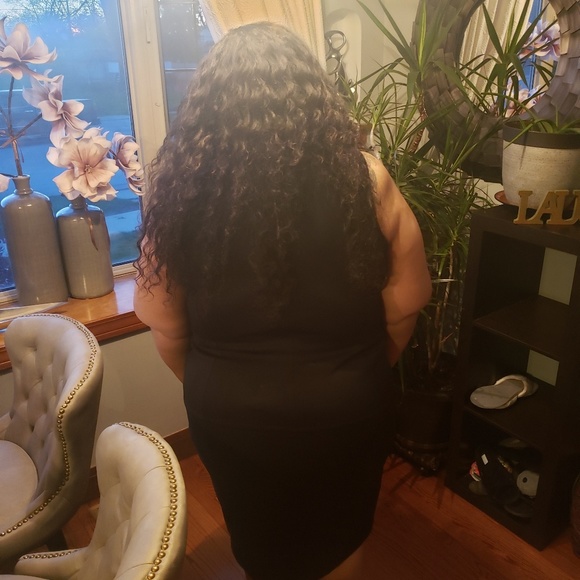 2 piece skirt and top - Picture 2 of 3